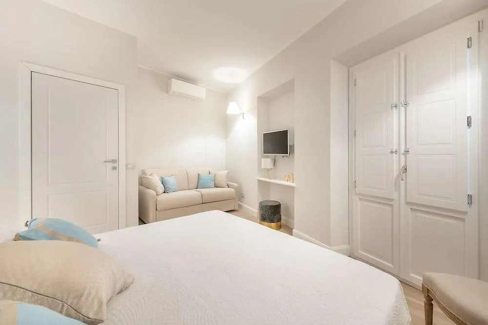 Aquamadre Suites Carloforte  4*, Carloforte (Isola di San Pietro)