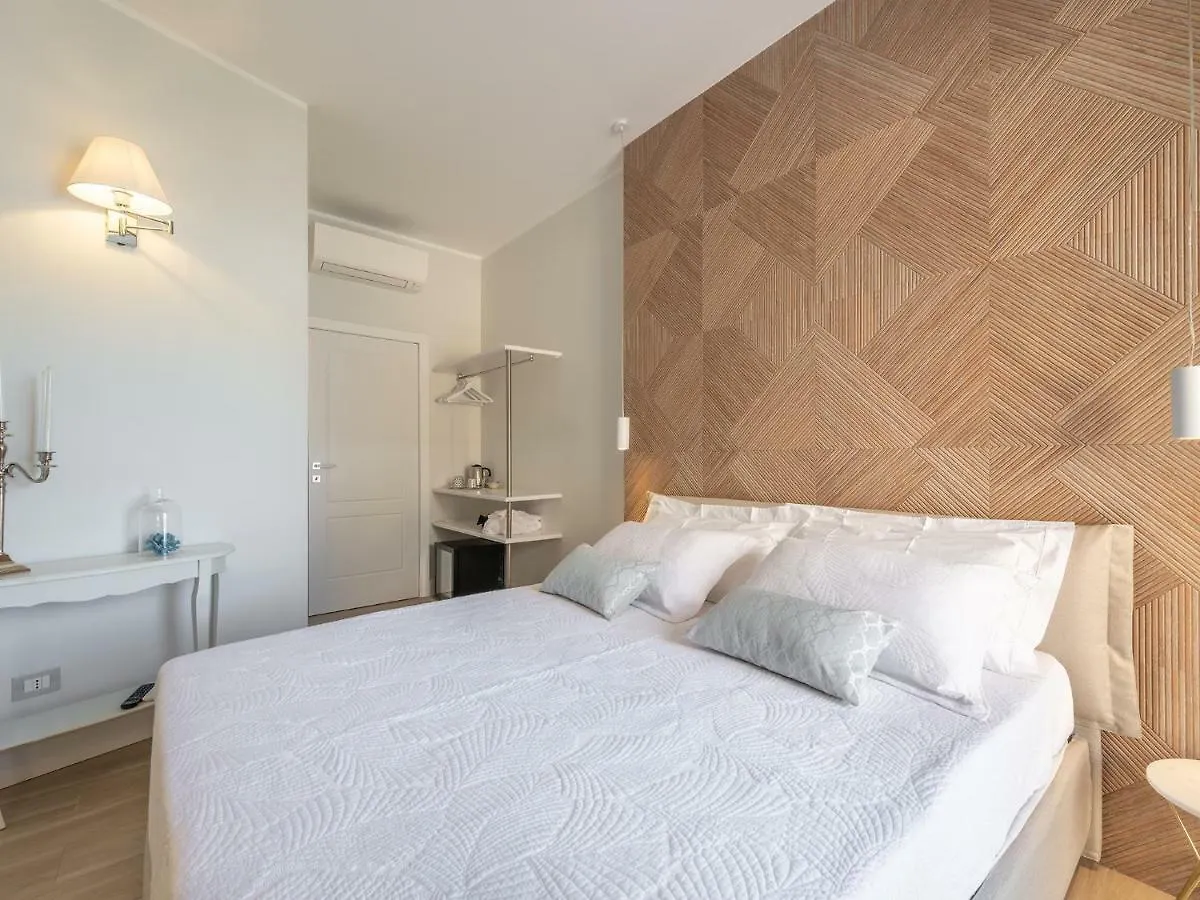Aquamadre Suites Carloforte  Affittacamere Carloforte (Isola di San Pietro)